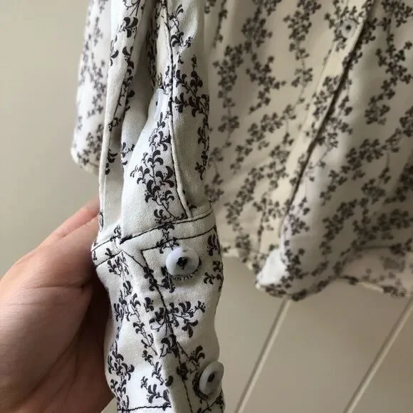 Peruvian Connection Cream Brown Floral Button Top - Picture 5 of 7